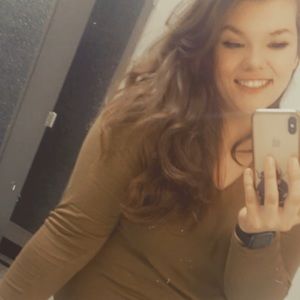 Meet your Posher, Samantha